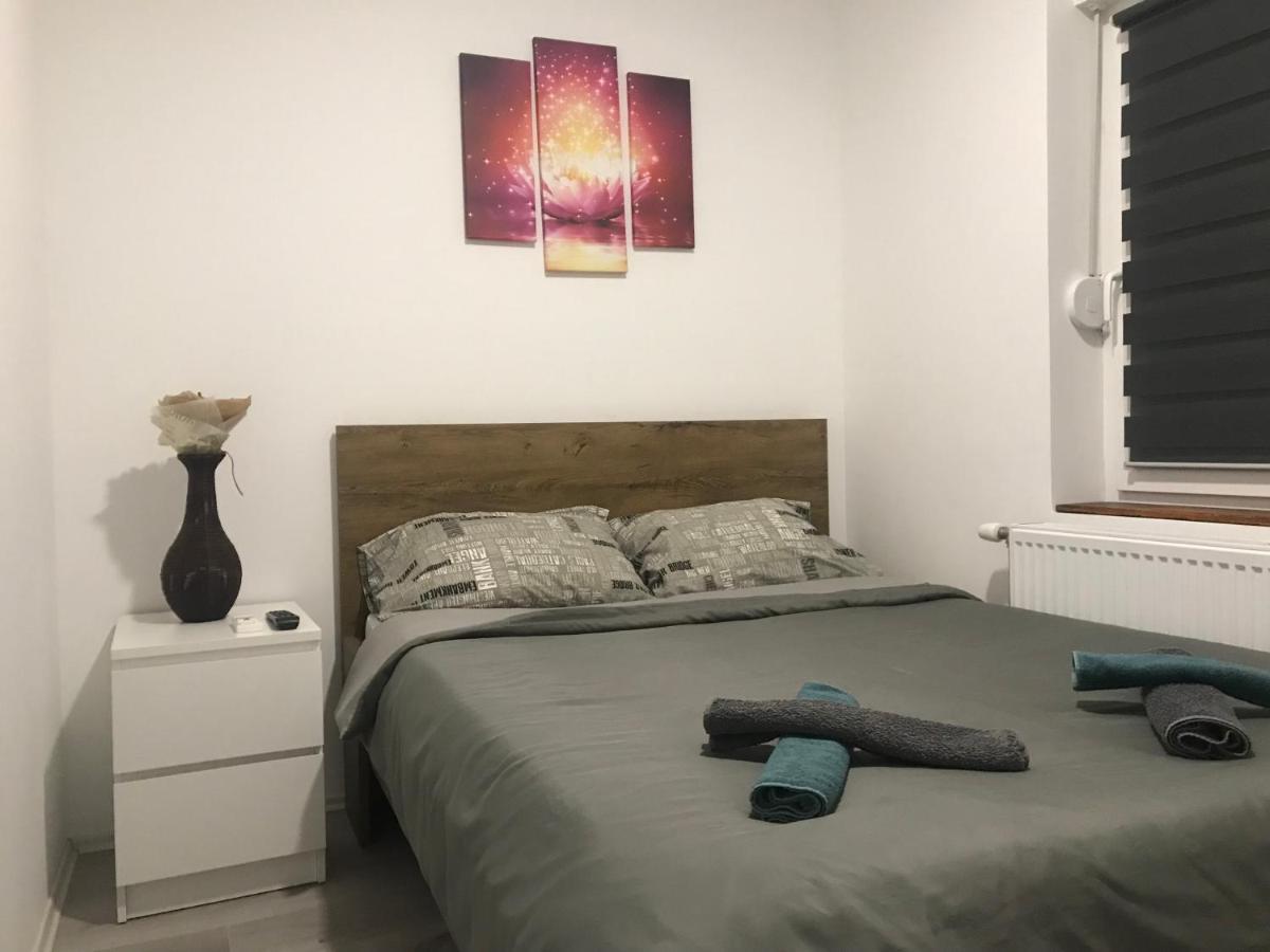 Zen Apartmani ซเรนยานิน ภายนอก รูปภาพ